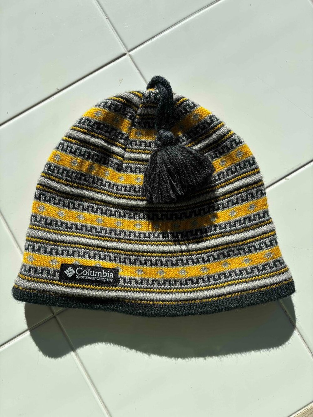 Columbia winter hat with tassel